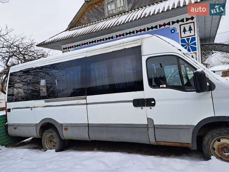 Другие автобусы Iveco Daily 2001 в Косове