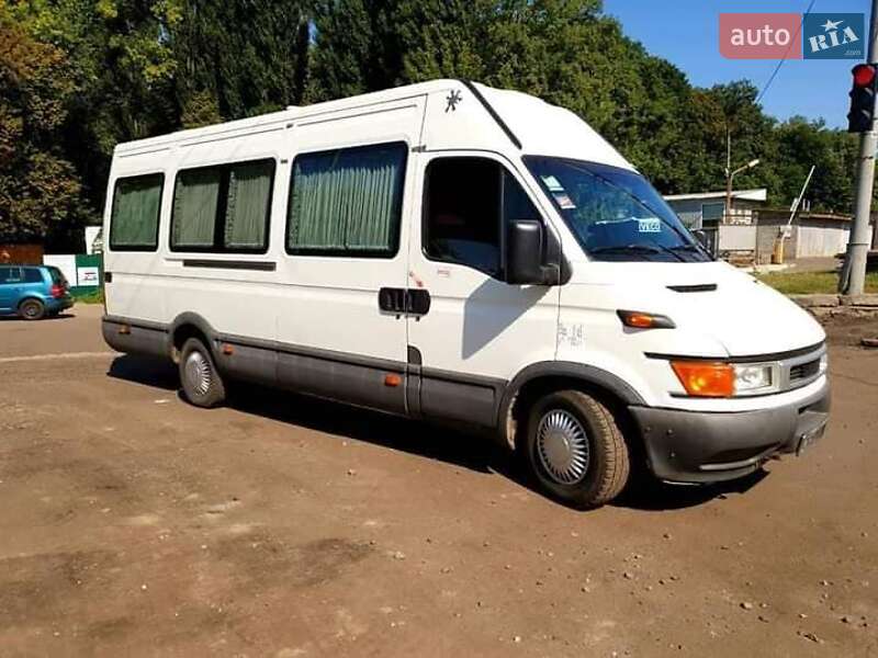 Микроавтобус Iveco Daily 2003 в Жашкове