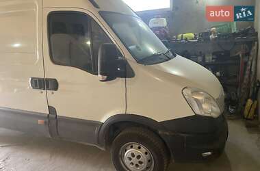 Мінівен Iveco Daily 2013 в 