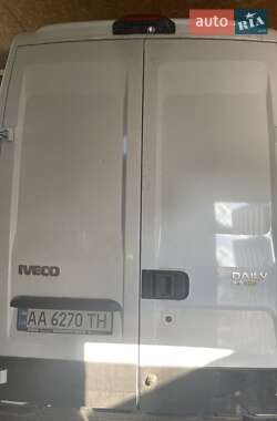 Мінівен Iveco Daily 2013 в 