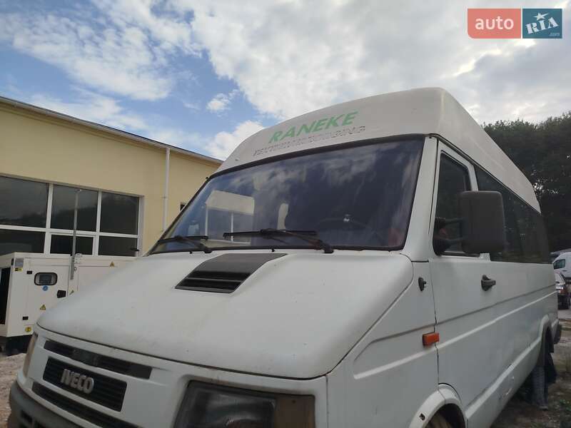 Универсал Iveco Daily 1999 в Хмельницком