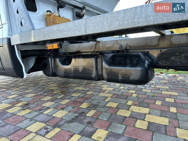 Автовоз Iveco Daily 2015 в Сарнах