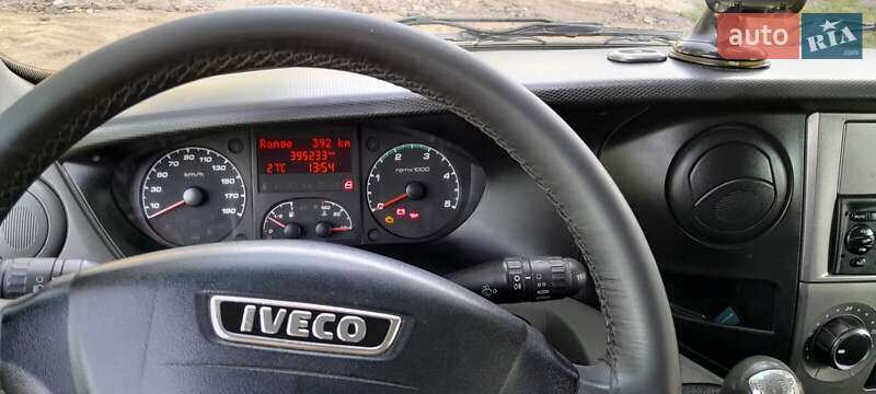 Грузовой фургон Iveco Daily 2013 в Ромнах
