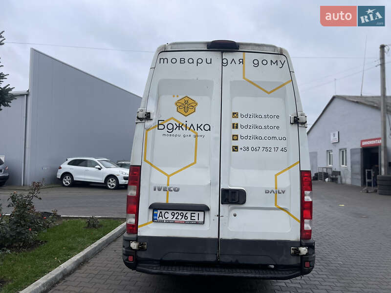 Грузовой фургон Iveco Daily 2014 в Луцке