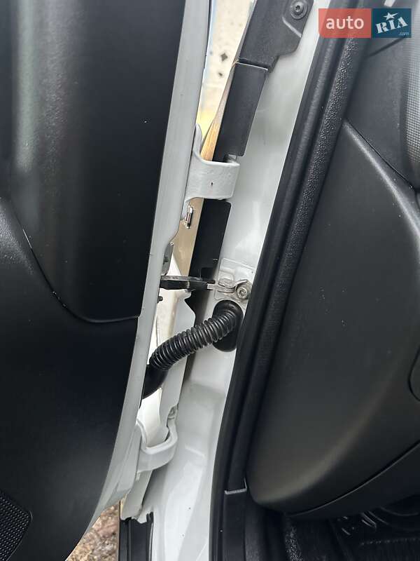 Грузовой фургон Iveco Daily 2020 в Тернополе фото 29 Грузовой фургон Iveco Daily 2020 в Тернополе