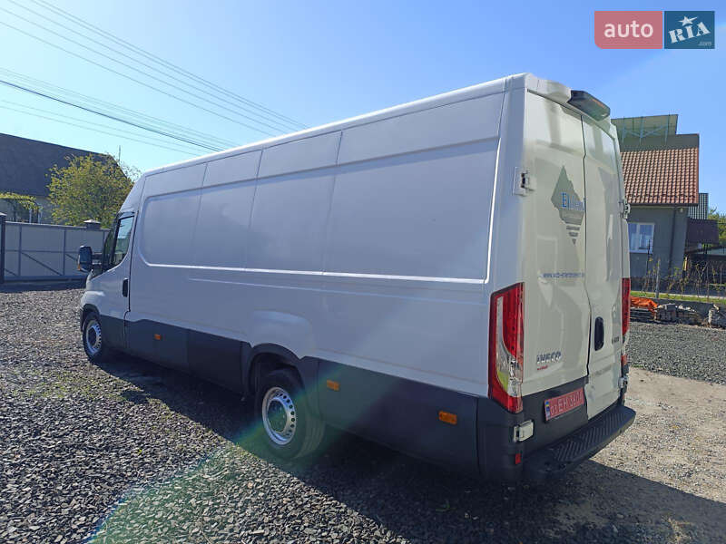 Інші вантажівки Iveco Daily 2017 в Володимирі