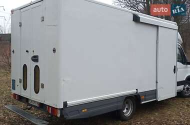 Грузовой фургон Iveco Daily 2006 в 