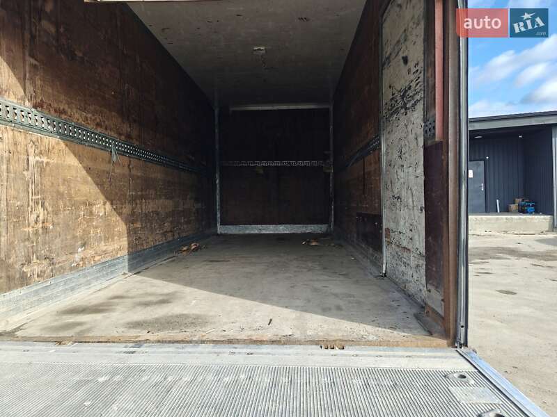 Другие грузовики Iveco Daily 2004 в Маневичах