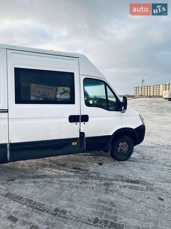 Грузовой фургон Iveco Daily 2007 в Одессе