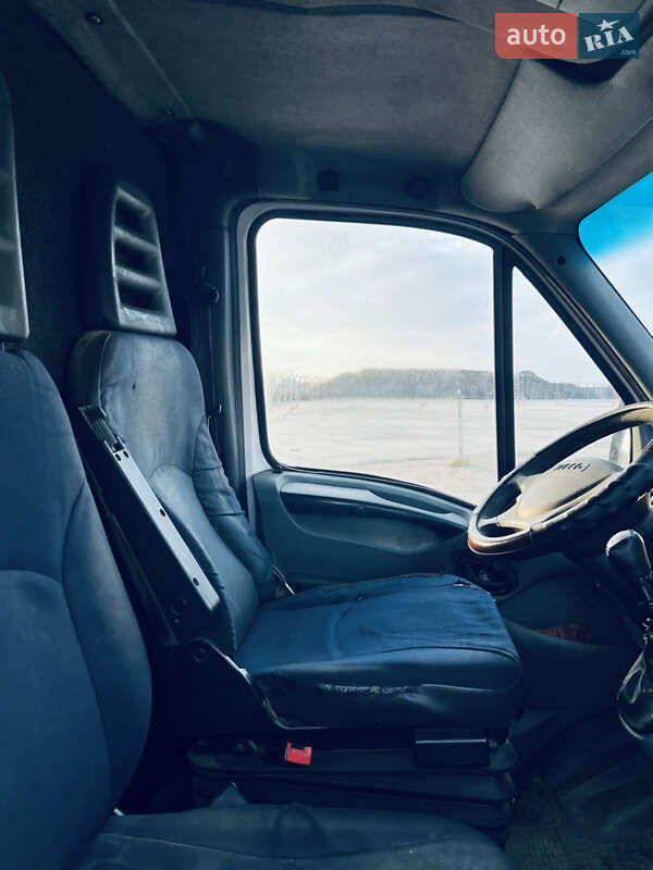 Грузовой фургон Iveco Daily 2007 в Одессе