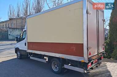 Грузовой фургон Iveco Daily 2015 в 