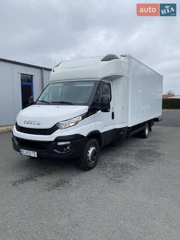 Грузовой фургон Iveco Daily 2016 в 