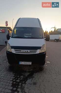 Вантажний фургон Iveco Daily 2008 в 