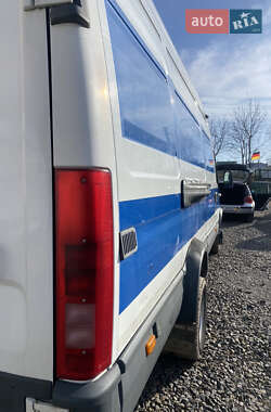 Вантажний фургон Iveco Daily 2005 в 