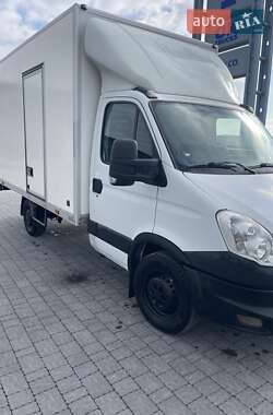 Вантажний фургон Iveco Daily 2012 в 