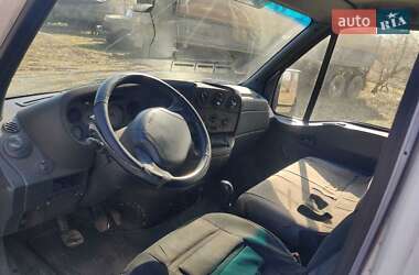 Грузовой фургон Iveco Daily 2000 в 