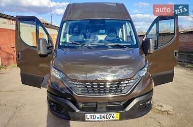 Грузовой фургон Iveco Daily 2021 в 