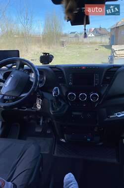 Вантажний фургон Iveco Daily 2016 в 