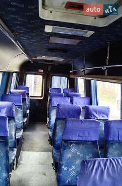 Микроавтобус Iveco Daily 2003 в 