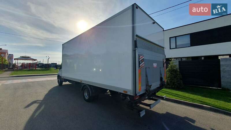 Грузовой фургон Iveco Daily 2015 в Киеве