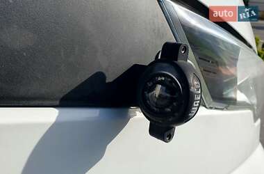 Грузовой фургон Iveco Daily 2015 в 
