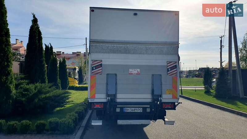 Грузовой фургон Iveco Daily 2015 в Киеве