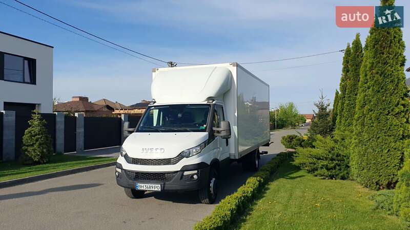 Грузовой фургон Iveco Daily 2015 в Киеве