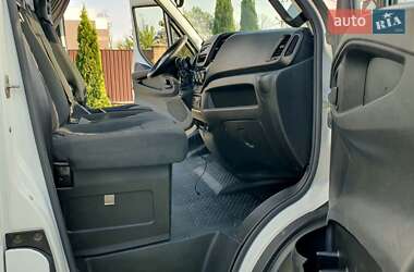 Грузовой фургон Iveco Daily 2015 в 