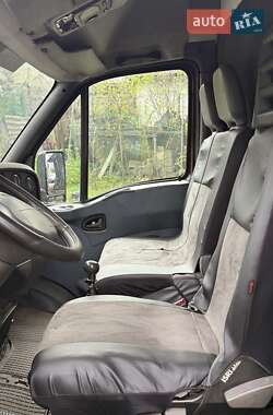 Грузовой фургон Iveco Daily 2002 в 
