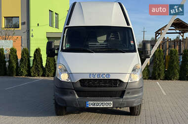 Грузовой фургон Iveco Daily 2013 в 