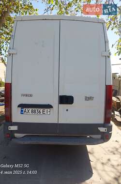 Грузовой фургон Iveco Daily 2003 в 
