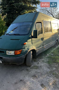 Вантажний фургон Iveco Daily 2005 в 