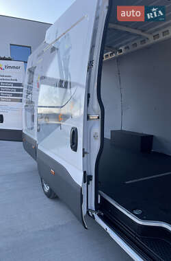 Грузовой фургон Iveco Daily 2020 в 