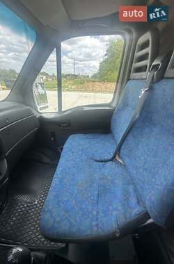 Вантажний фургон Iveco Daily 2003 в 