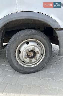 Вантажний фургон Iveco Daily 2003 в 
