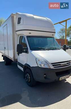 Грузовой фургон Iveco Daily 2007 в 