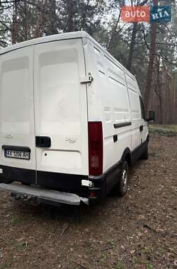 Грузовой фургон Iveco Daily 2002 в 