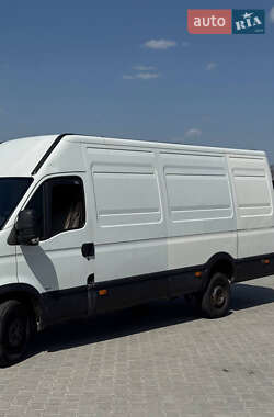 Грузовой фургон Iveco Daily 2006 в 