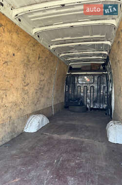 Грузовой фургон Iveco Daily 2006 в 