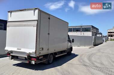 Грузовой фургон Iveco Daily 2018 в 