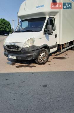 Вантажний фургон Iveco Daily 2013 в 
