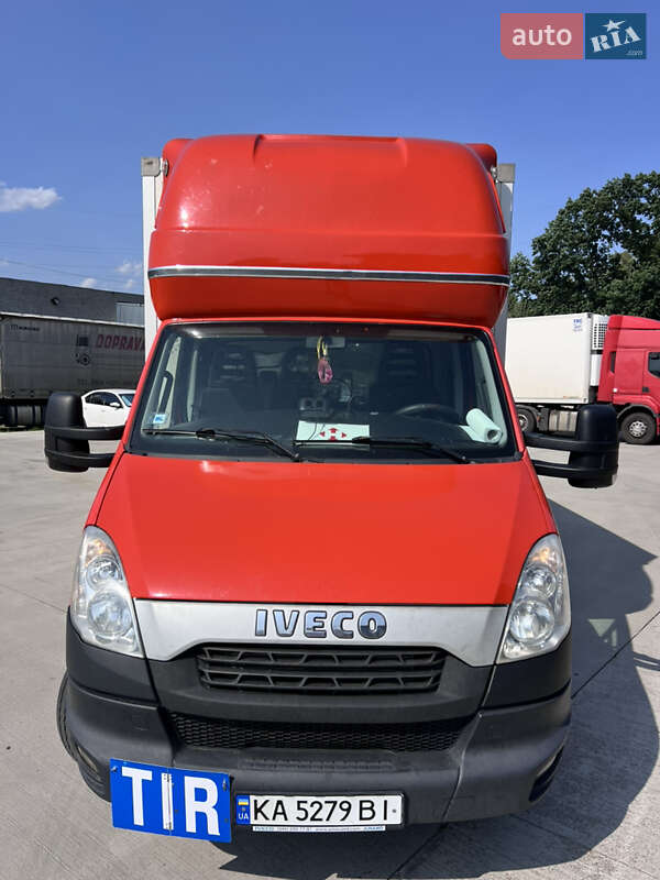 Грузовой фургон Iveco Daily 2015 в Броварах