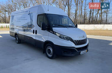 Грузовой фургон Iveco Daily 2020 в 