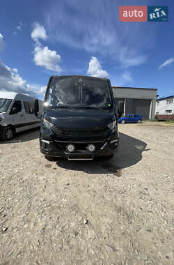 Туристический / Междугородний автобус Iveco Daily 2017 в 