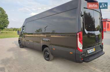 Грузовой фургон Iveco Daily 2021 в 