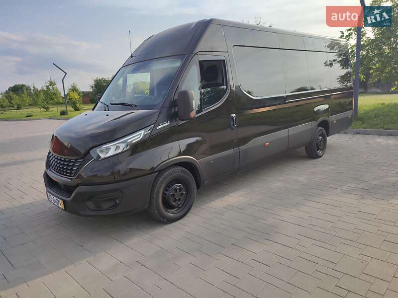Грузовой фургон Iveco Daily 2021 в Здолбунове
