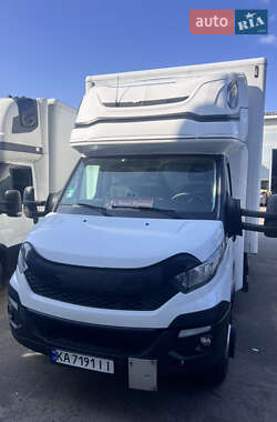 Грузовой фургон Iveco Daily 2015 в 