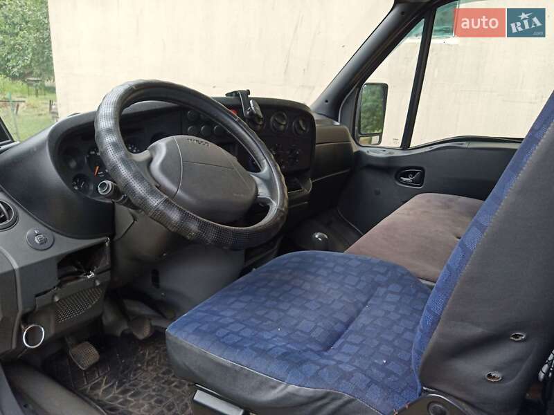 Грузовой фургон Iveco Daily 2005 в Киеве