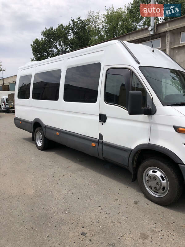 Микроавтобус Iveco Daily 2003 в Кременчуге
