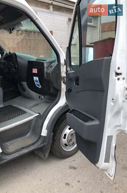 Микроавтобус Iveco Daily 2003 в 
